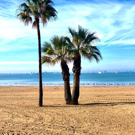 Primera Linea Playa Valdelagrana Vistas Al Mar El Puerto de Santa Maria Exterior foto